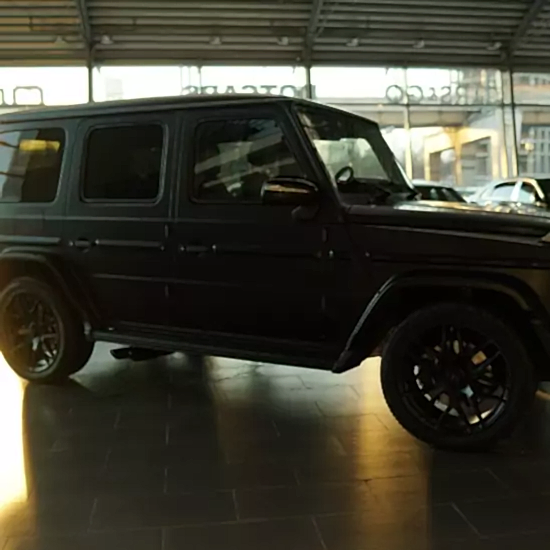 Оклейка пленкой черного Mercedes-Benz G-Класс (Гелендваген)