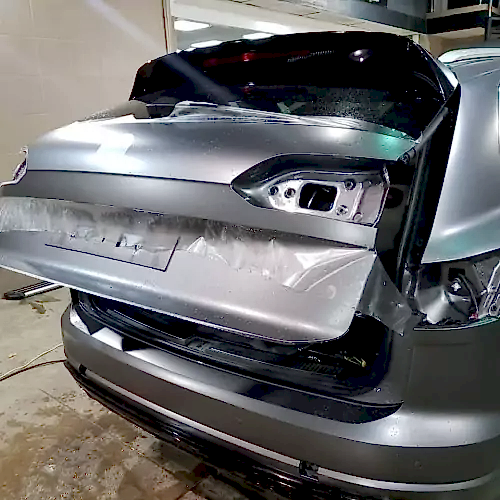 oklejka-v-matovyj-poliuretan-volkswagen-touareg-1