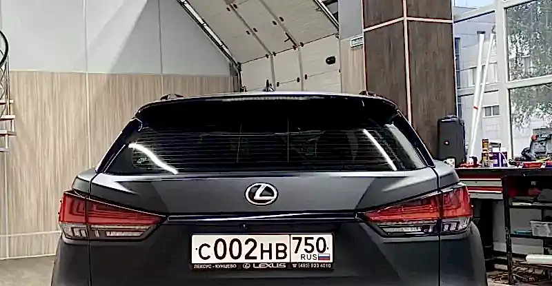 oklejka-v-matovyj-poliuretan-lexus-rx-iv-5