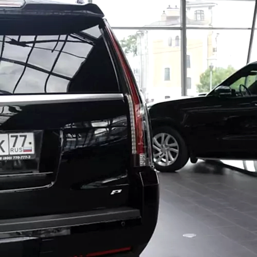 oklejka-poliuretanovoj-plyonkoj-cadillac-escalade-iv-5