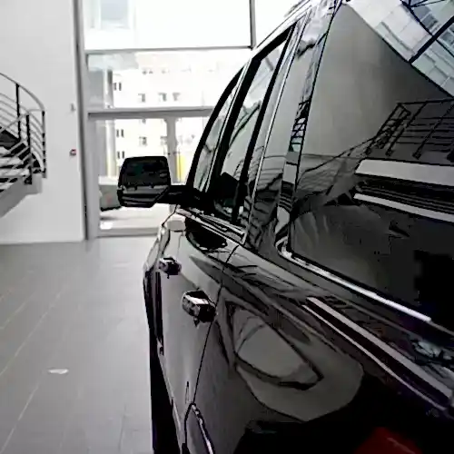 oklejka-poliuretanovoj-plyonkoj-cadillac-escalade-iv-6