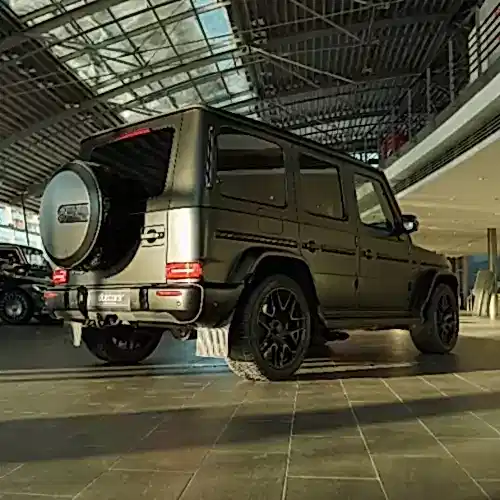 oklejka-plenkoj-chernogo-mercedes-benz-g-klass-10