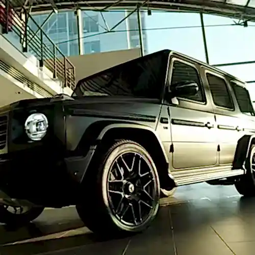 oklejka-plenkoj-chernogo-mercedes-benz-g-klass-0