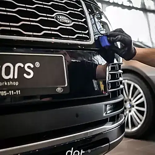 range-rover-vega-oklejka-v-glyancevyj-poliuretan-36