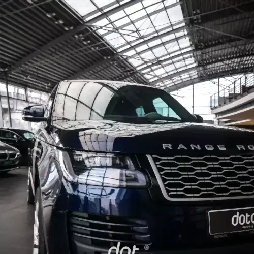 range-rover-vega-oklejka-v-glyancevyj-poliuretan-18